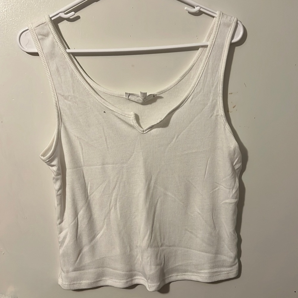 White cropped tank top